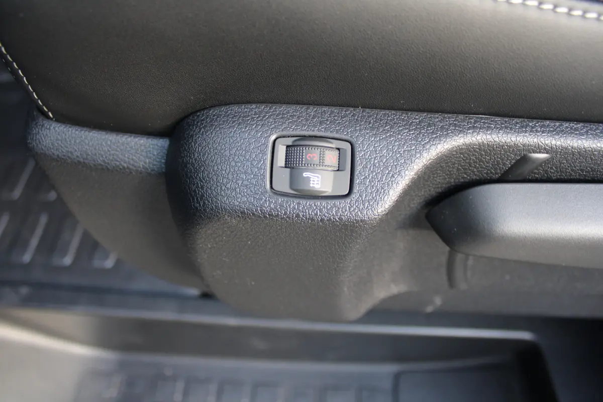 STX EDITION L3 75 kWh | CAMERA | BETIMMERING | STOEL + STUUR VERWARMING | APPLE CARPLAY/ANDROID AUTO |