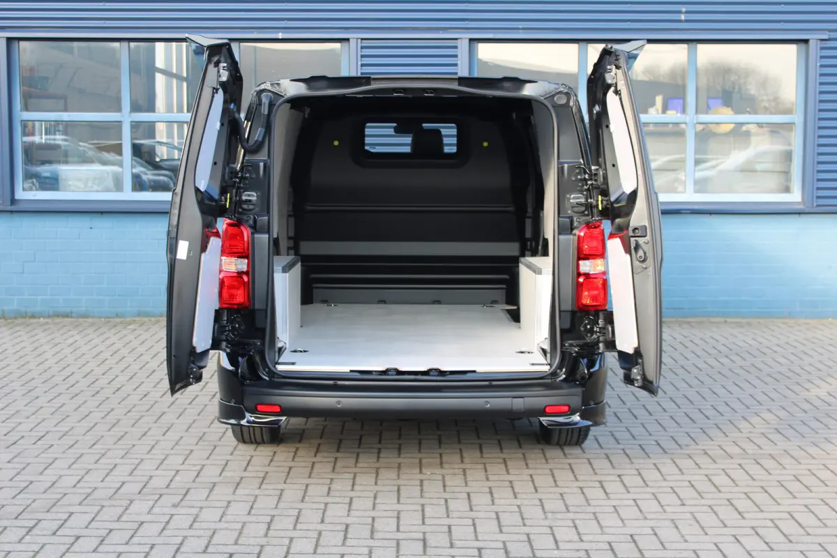 STX EDITION L3 75 kWh | CAMERA | BETIMMERING | STOEL + STUUR VERWARMING | APPLE CARPLAY/ANDROID AUTO |