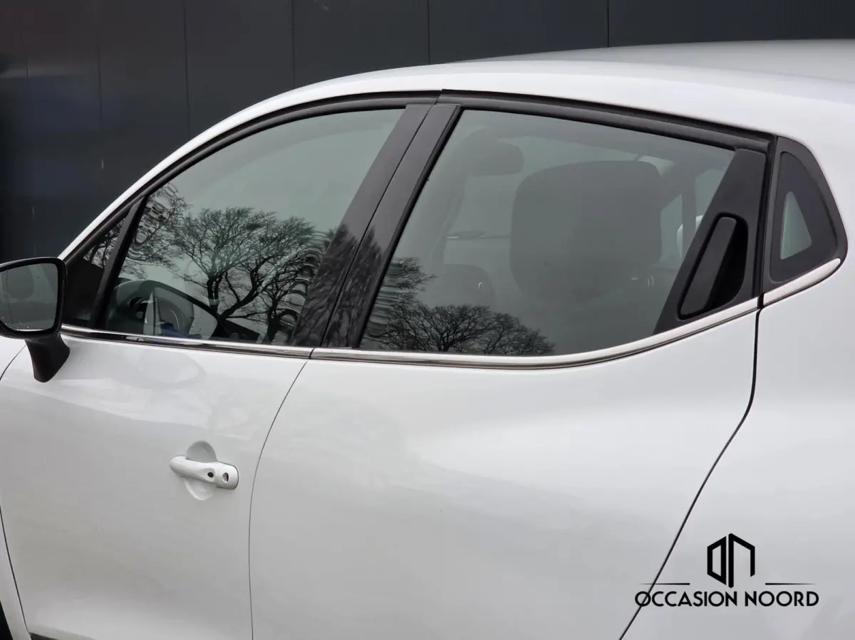 0.9 TCe Intens|Led|Stoelverw|Keyless|Airco|Dab+