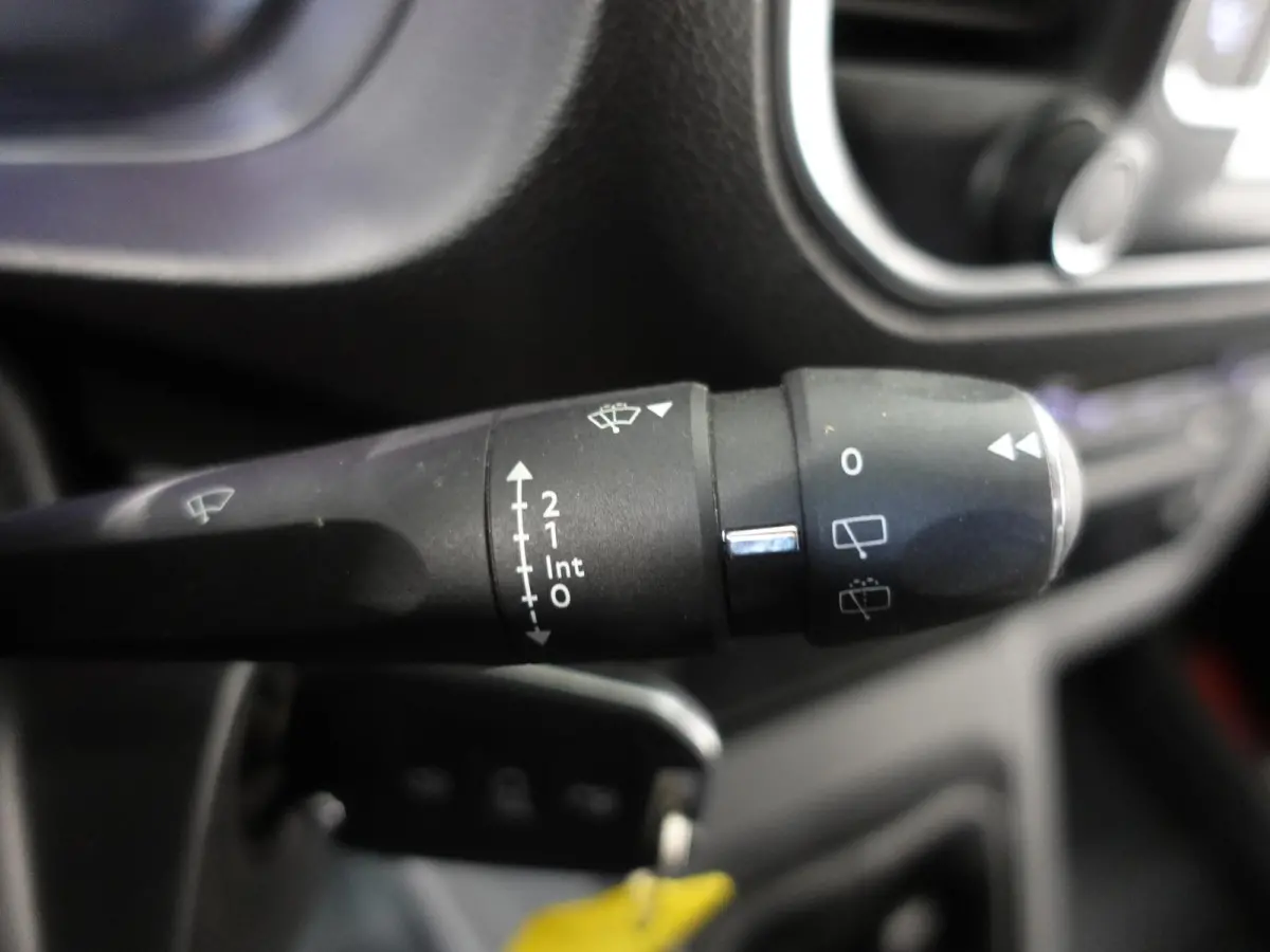 1.5 D-4D Navigator Long L3H1 9persoons PERSONENBUS Navigatie Parkeersensoren Carplay Cruise Control DAB