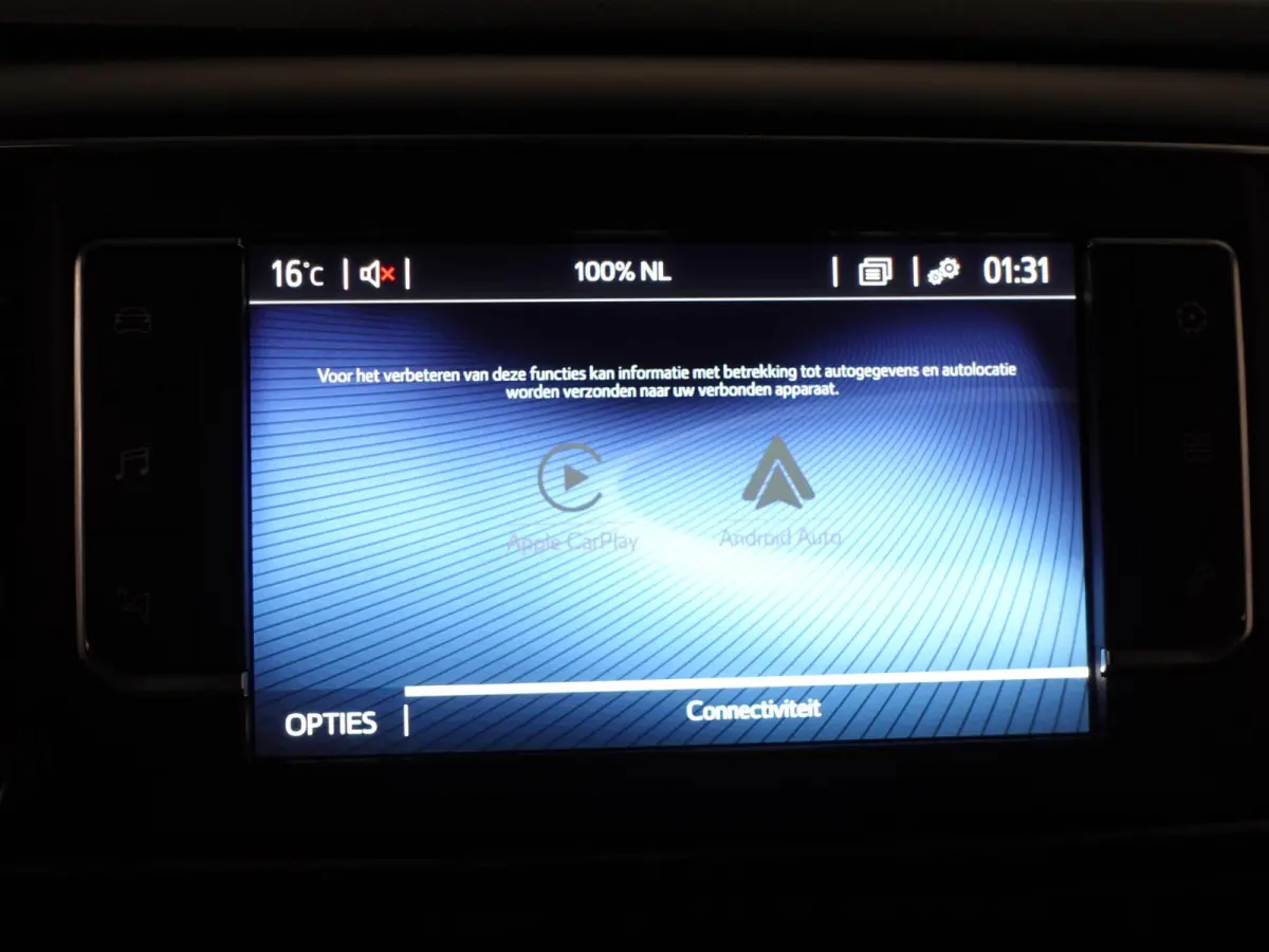 1.5 D-4D Navigator Long L3H1 9persoons PERSONENBUS Navigatie Parkeersensoren Carplay Cruise Control DAB