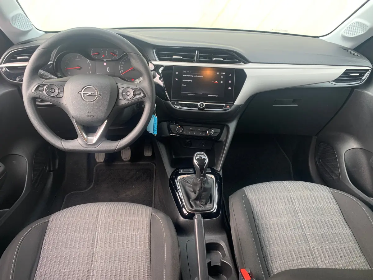 1.2 Edition Airco | AppleCarplay/ Android Auto | Cruise Control | DAB | LMV 16" |