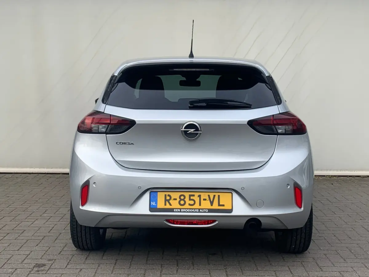 1.2 Edition Airco | AppleCarplay/ Android Auto | Cruise Control | DAB | LMV 16" |
