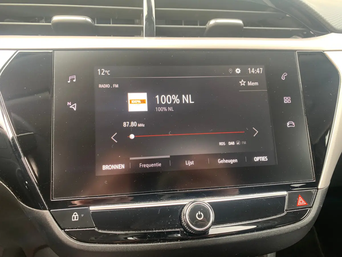 1.2 Edition Airco | AppleCarplay/ Android Auto | Cruise Control | DAB | LMV 16" |