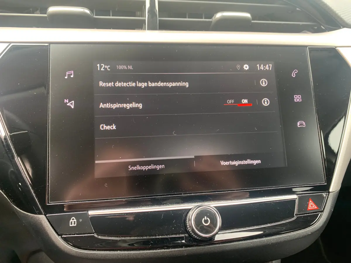 1.2 Edition Airco | AppleCarplay/ Android Auto | Cruise Control | DAB | LMV 16" |