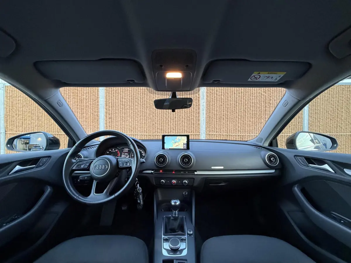 30 TFSI Pro Line Navigatiesysteem | Xenon | Airconditioning | Cruise control | Bluetooth telefoonverbinding | Parkeersensoren achter