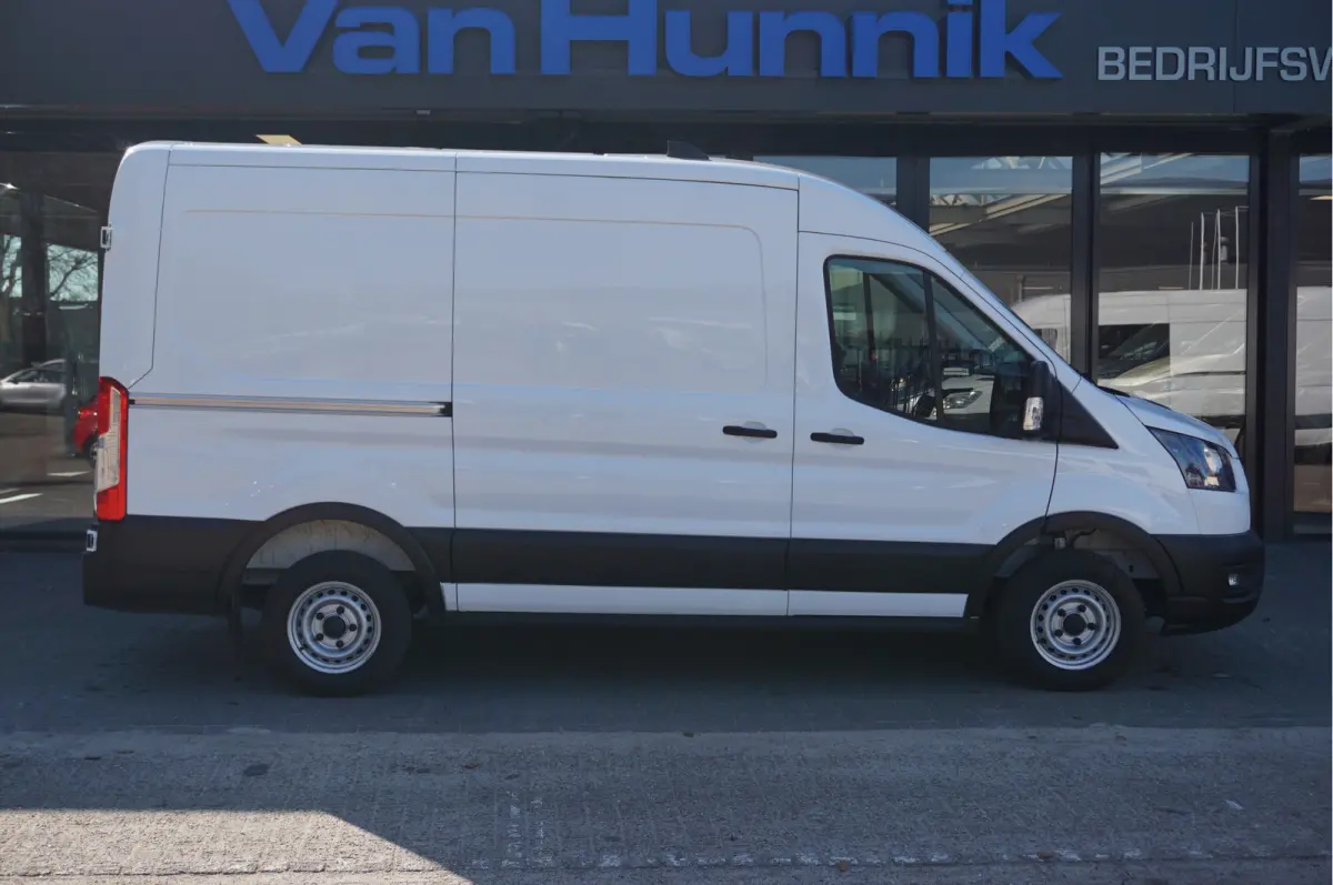290M 105PK L2H2 BPM VRIJ!! Airco, PDC, Bluetooth! NR. J365*