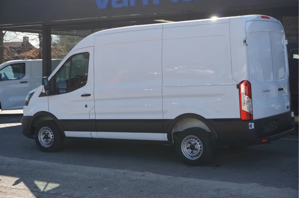 290M 105PK L2H2 BPM VRIJ!! Airco, PDC, Bluetooth! NR. J365*