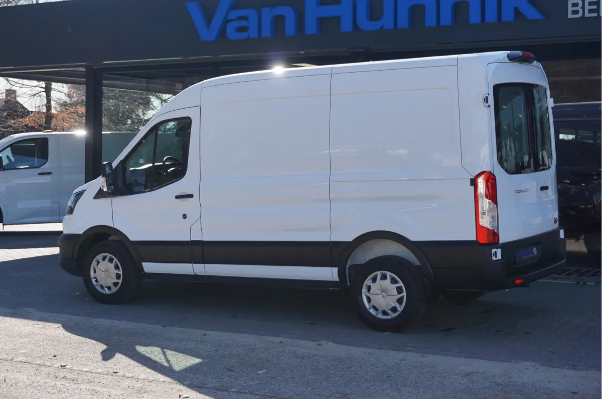 330M 105PK Trend L2H2 BPM VRIJ!! Airco, Cruise, Camera!! NR. J340*