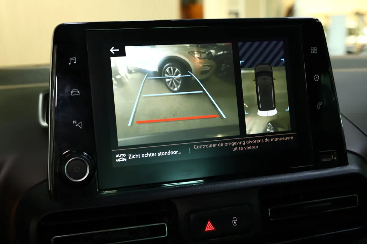 1.2 Puretech GT-Line AUT CARPLAY CAM NAV PANO DAB STOELVW '21