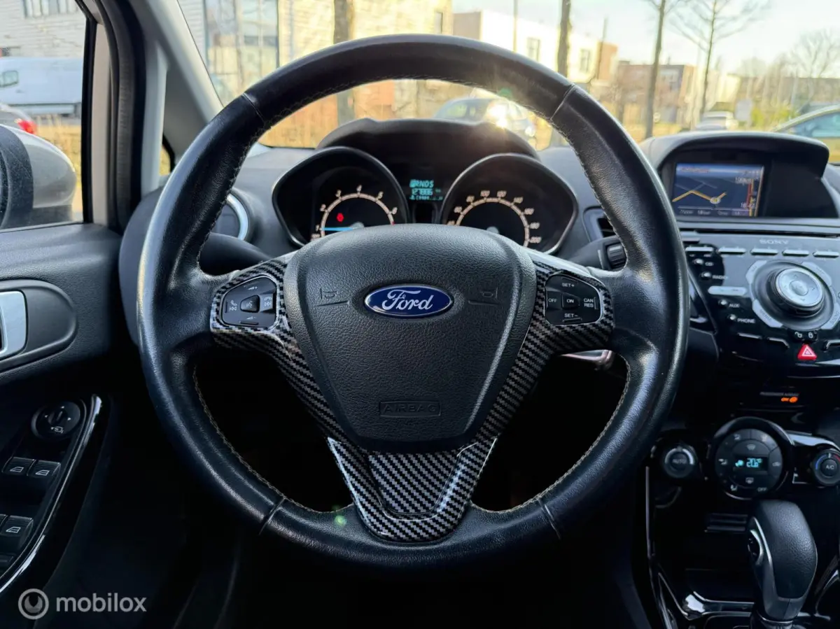 1.0 EcoBoost Titanium AUTOMAAT