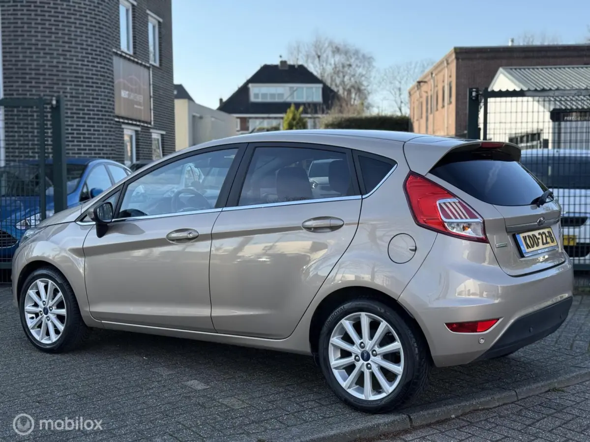 1.0 EcoBoost Titanium AUTOMAAT
