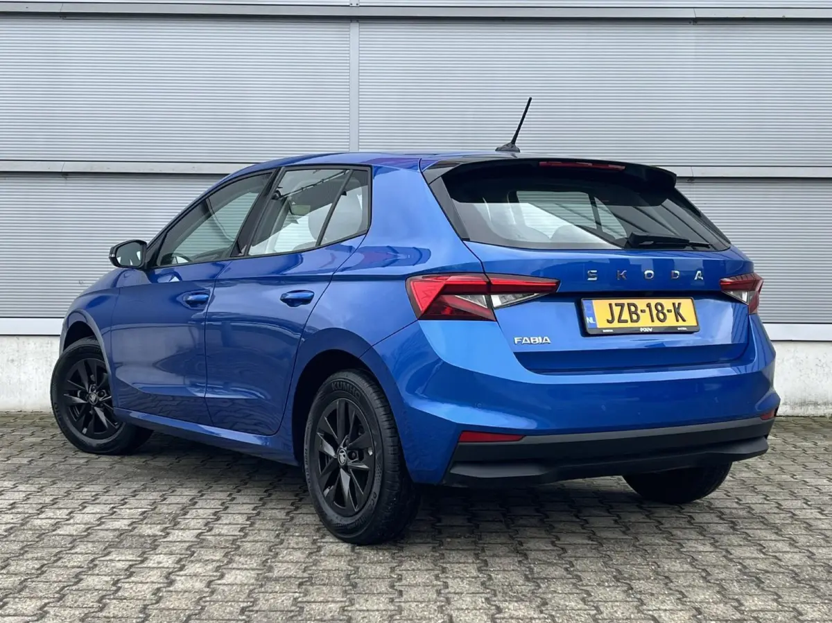 1.0 TSI 95pk Business Edition | Smartlink Navigatie | Stoelverwarming | Camera