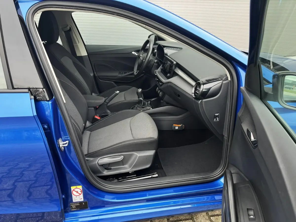 1.0 TSI 95pk Business Edition | Smartlink Navigatie | Stoelverwarming | Camera