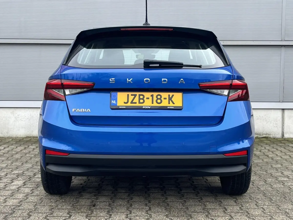 1.0 TSI 95pk Business Edition | Smartlink Navigatie | Stoelverwarming | Camera