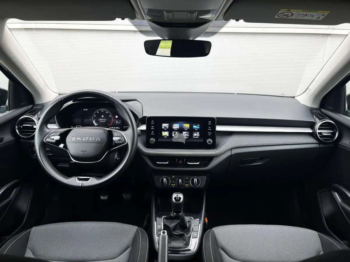 1.0 TSI 95pk Business Edition | Smartlink Navigatie | Stoelverwarming | Camera