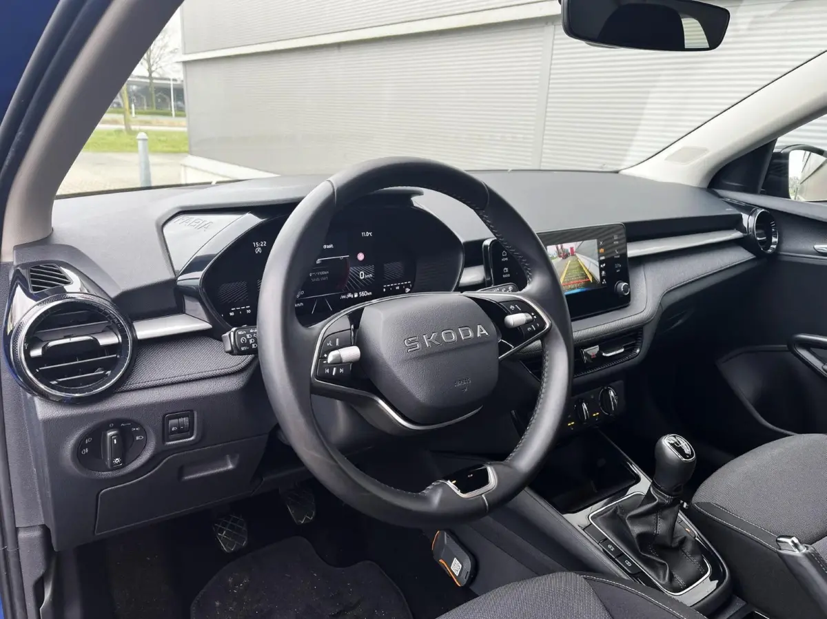 1.0 TSI 95pk Business Edition | Smartlink Navigatie | Stoelverwarming | Camera