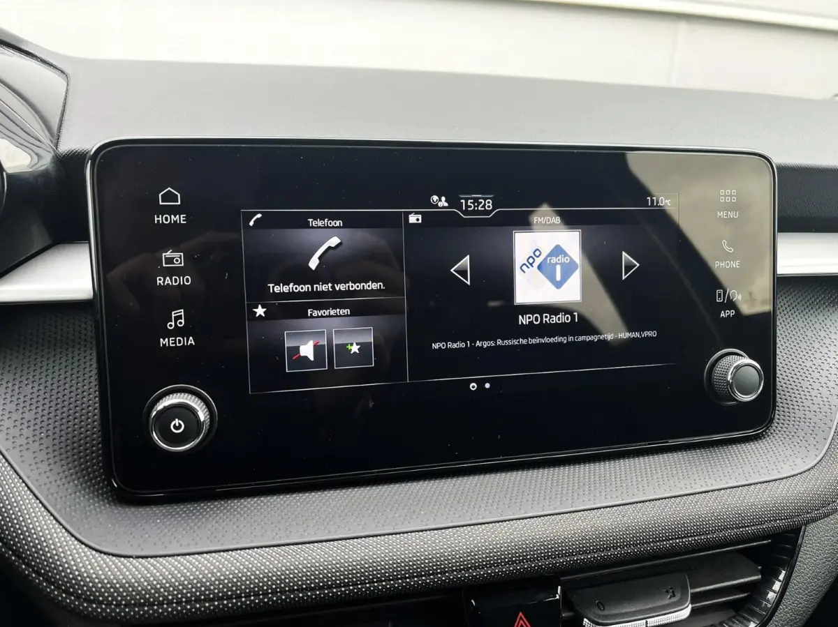 1.0 TSI 95pk Business Edition | Smartlink Navigatie | Stoelverwarming | Camera