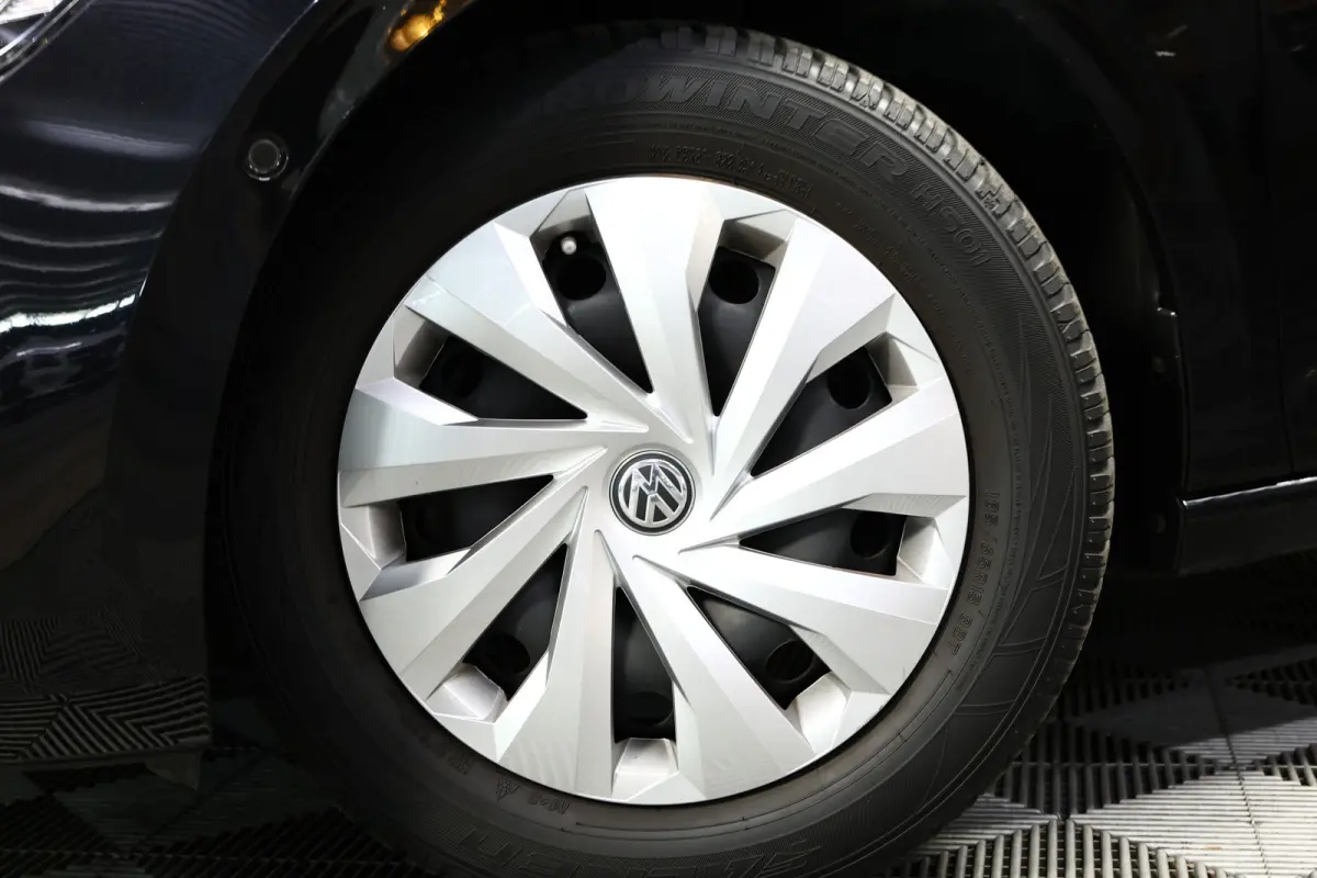 1.0 TSI Highline VIRTUAL PANODAK NAVI ACC CAMERA ECC '20