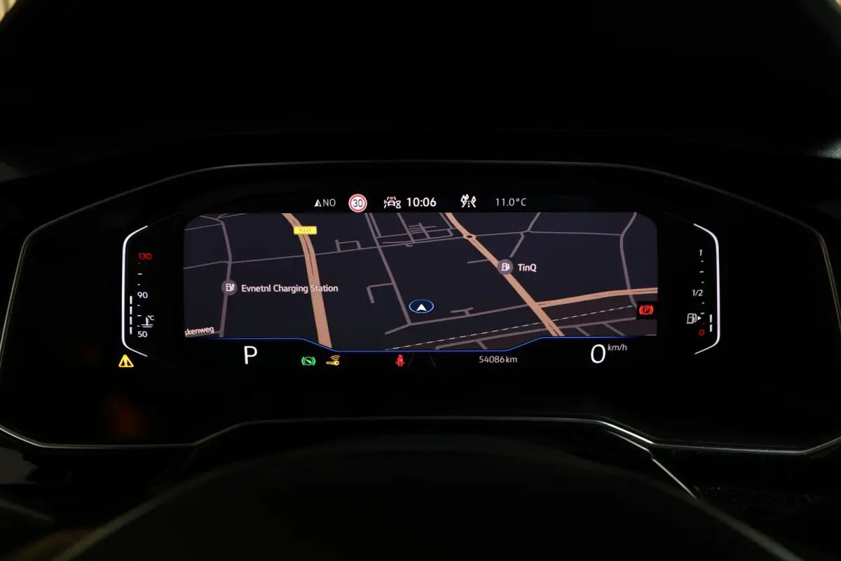 1.0 TSI Highline VIRTUAL PANODAK NAVI ACC CAMERA ECC '20