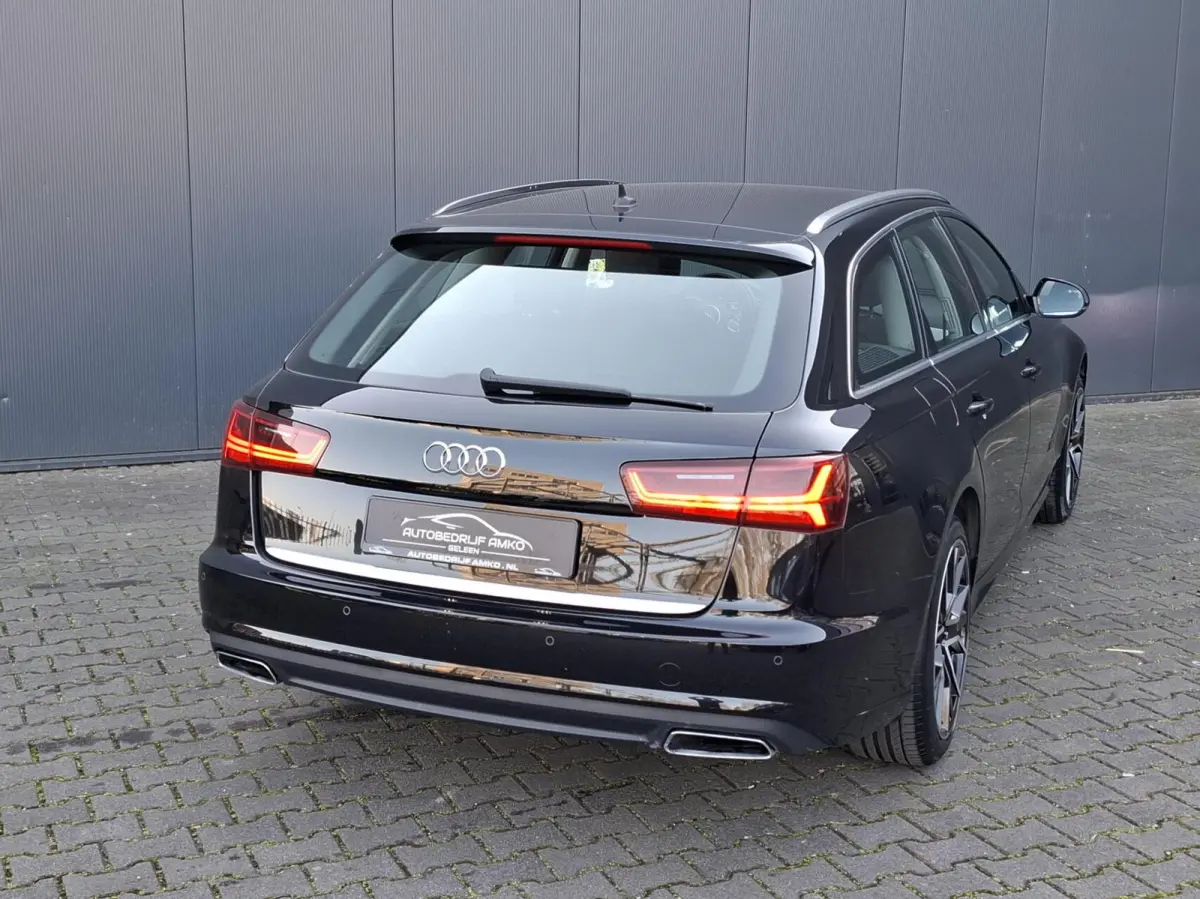 1.8 TFSI ultra Business Edition AUTOMAAT