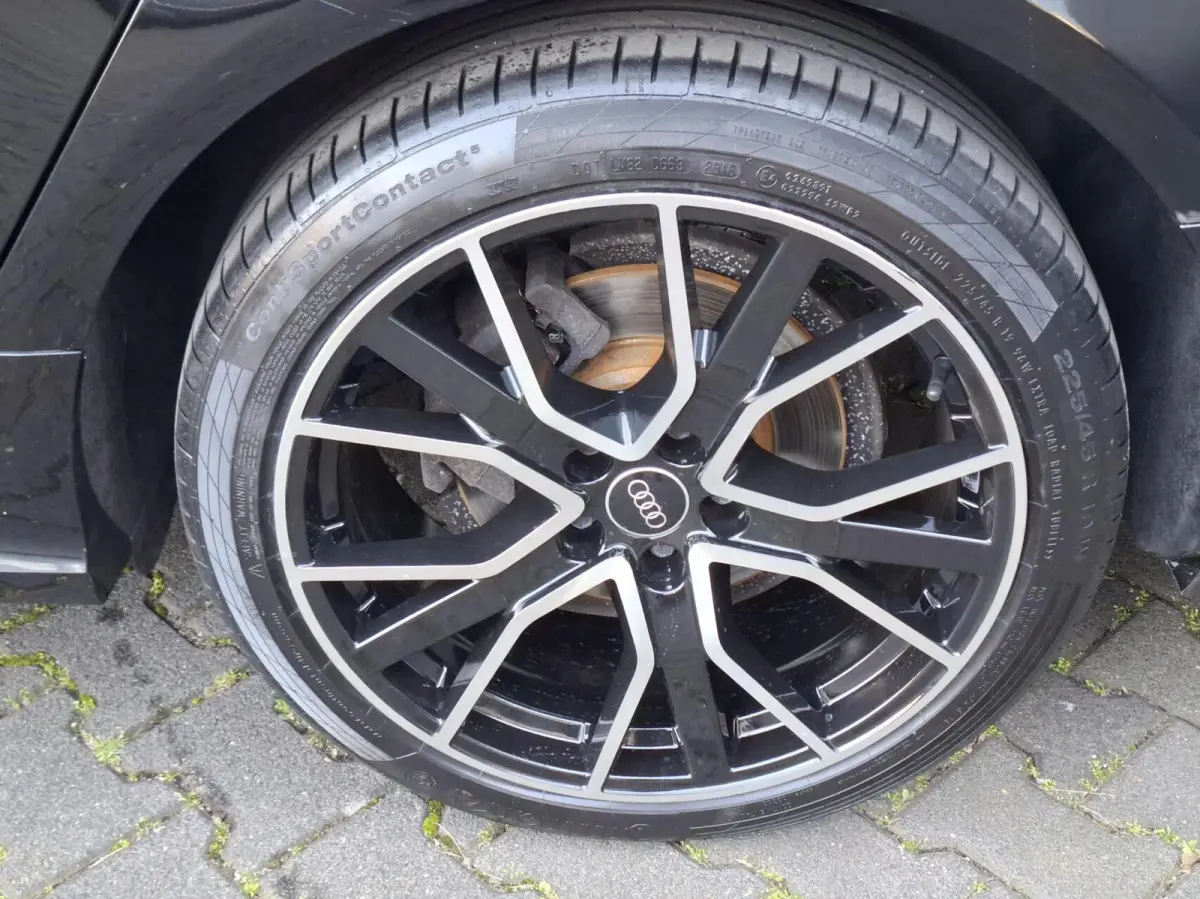 1.8 TFSI ultra Business Edition AUTOMAAT