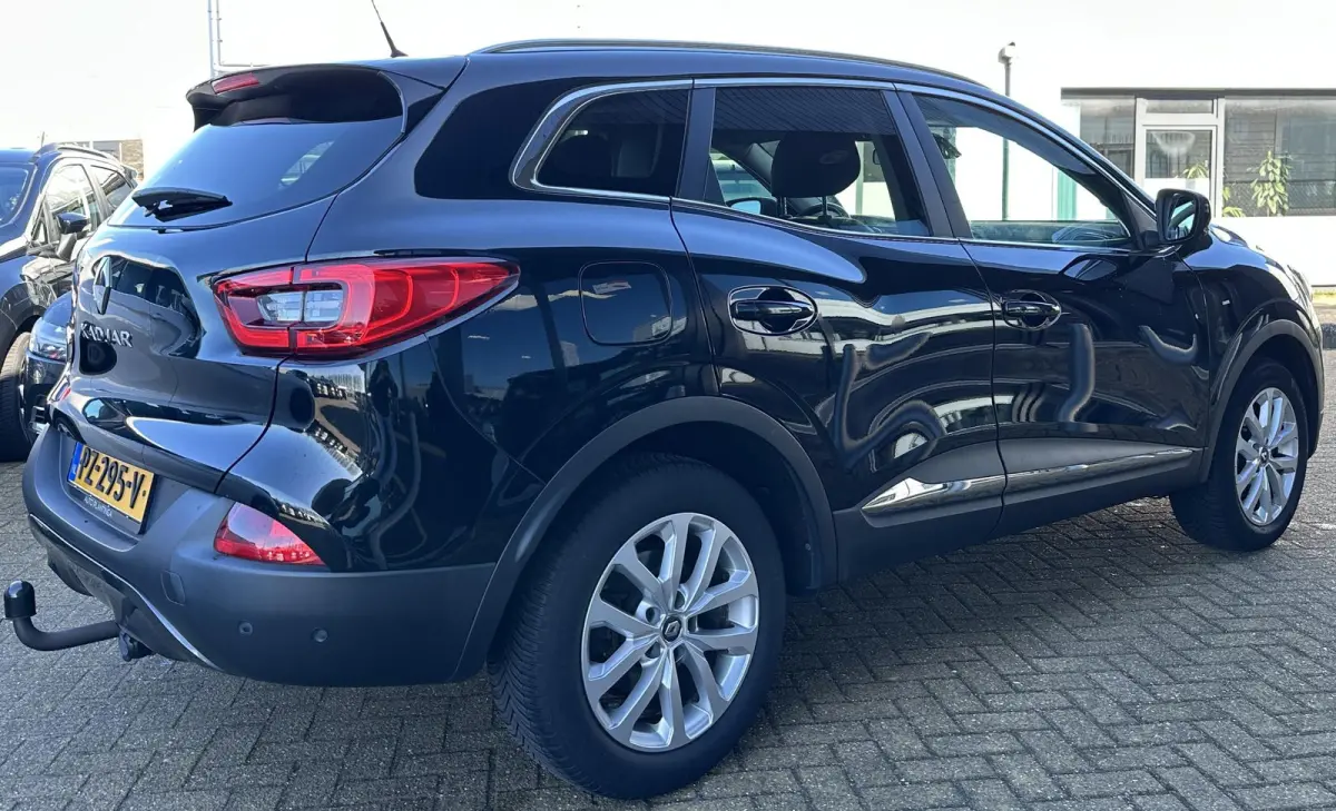 1.2 TCe Intens 131PK | Dealeronderhouden | NL AUTO | Trekhaak | 1500KG Trekgewicht | Dodehoekdetectie | Achteruitrijcamera | Climate Control |