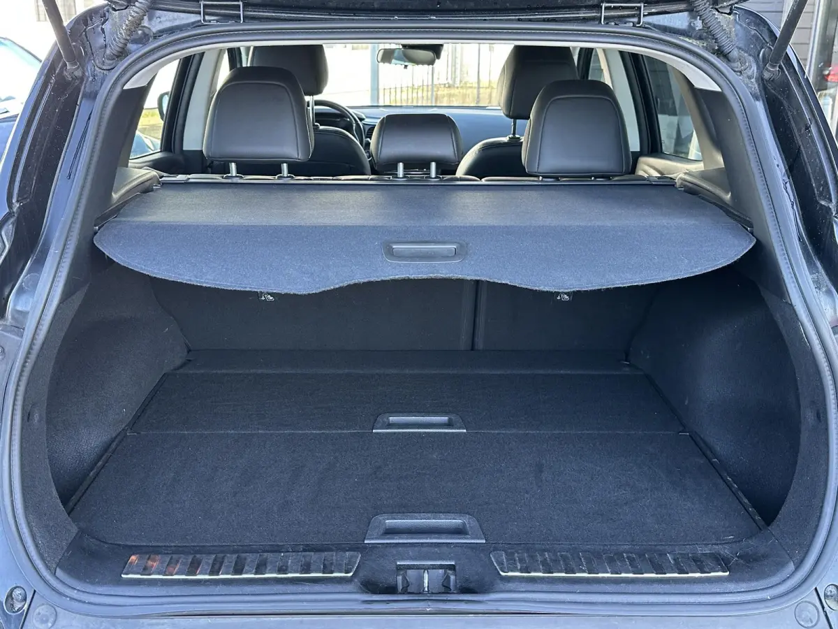 1.2 TCe Intens 131PK | Dealeronderhouden | NL AUTO | Trekhaak | 1500KG Trekgewicht | Dodehoekdetectie | Achteruitrijcamera | Climate Control |