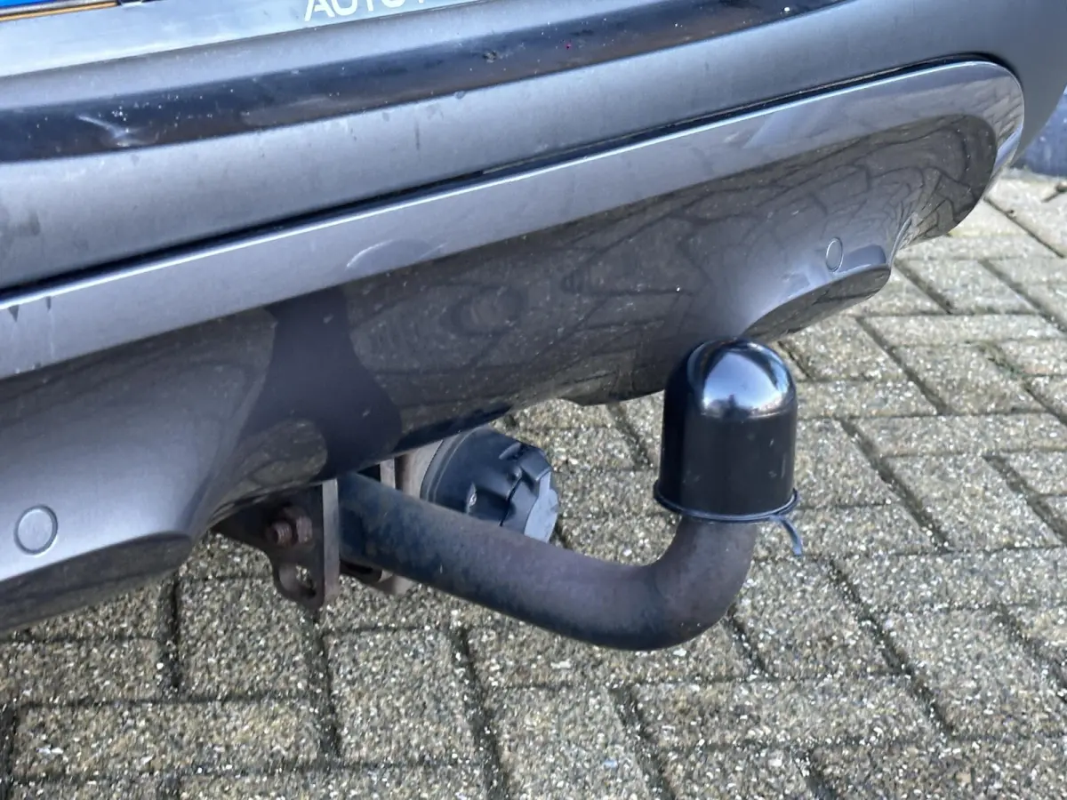 1.2 TCe Intens 131PK | Dealeronderhouden | NL AUTO | Trekhaak | 1500KG Trekgewicht | Dodehoekdetectie | Achteruitrijcamera | Climate Control |