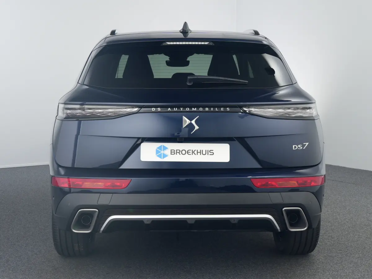 Ligne Business | 10" capacitive touchscreen (personaliseerbaar) | DS IRIS System | Mirror Screen (Apple Carplay, Android Auto)