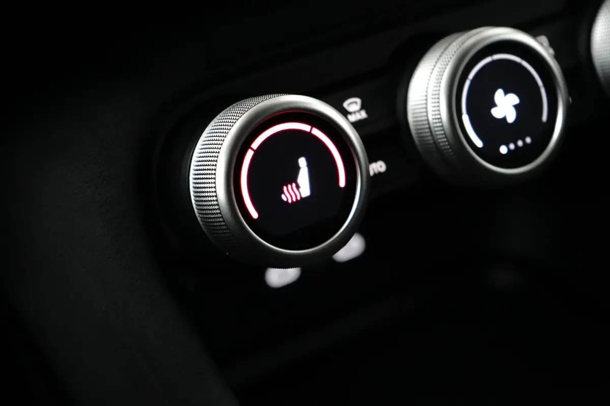 Skoda 1.5 TSI iV 204pk Sportline | Achteruitrijcamera | Dode-hoek detectie | Elektrische stoelen met geheugen | Elektrische achterklep | Stoelverwarming voor