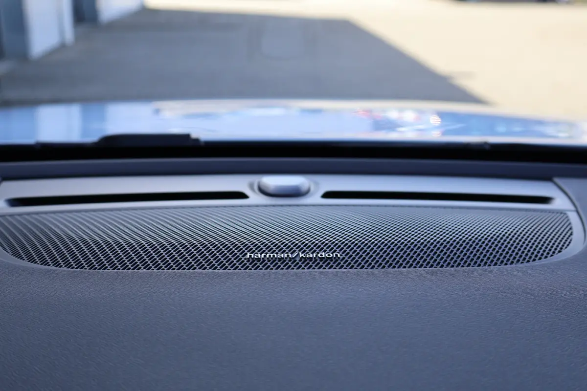 Single Motor Extended Range Ultra Dark | Harman Kardon | BLIS | Pano | 360Cam |