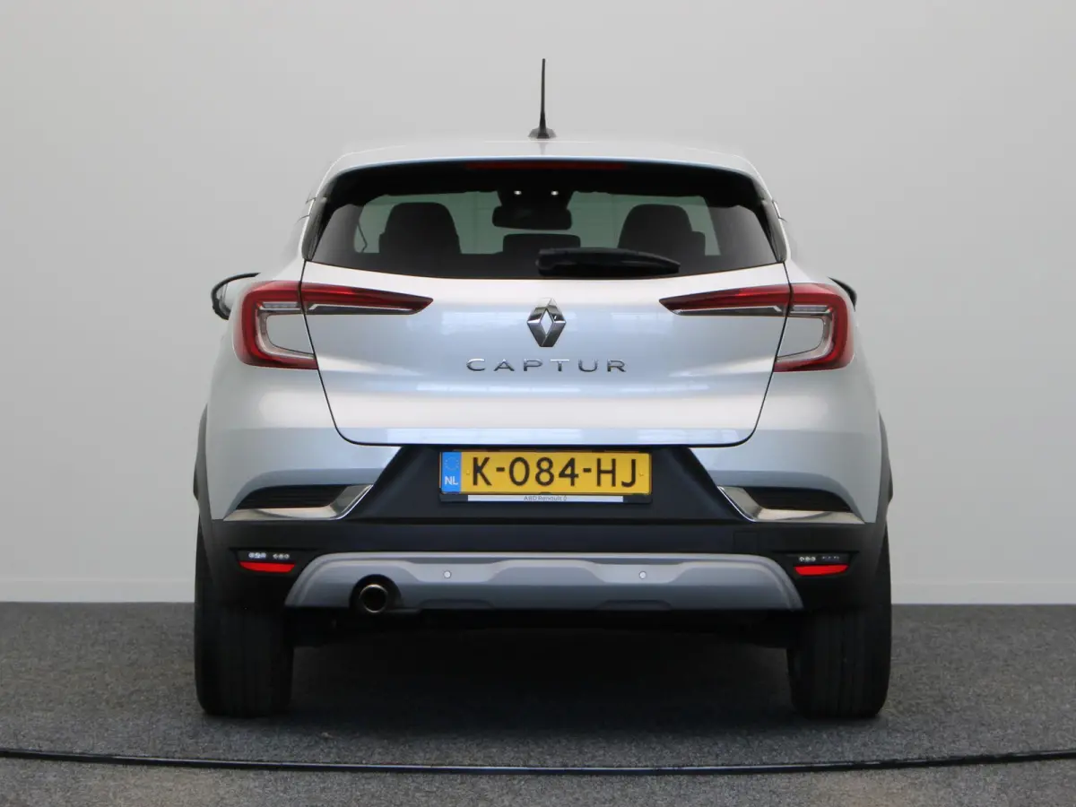 TCe 100pk Intens | Climate Control | Keyless entry en start | Parkeersensoren achter | Lichtmetalen velgen | Apple Carplay & Android Auto |
