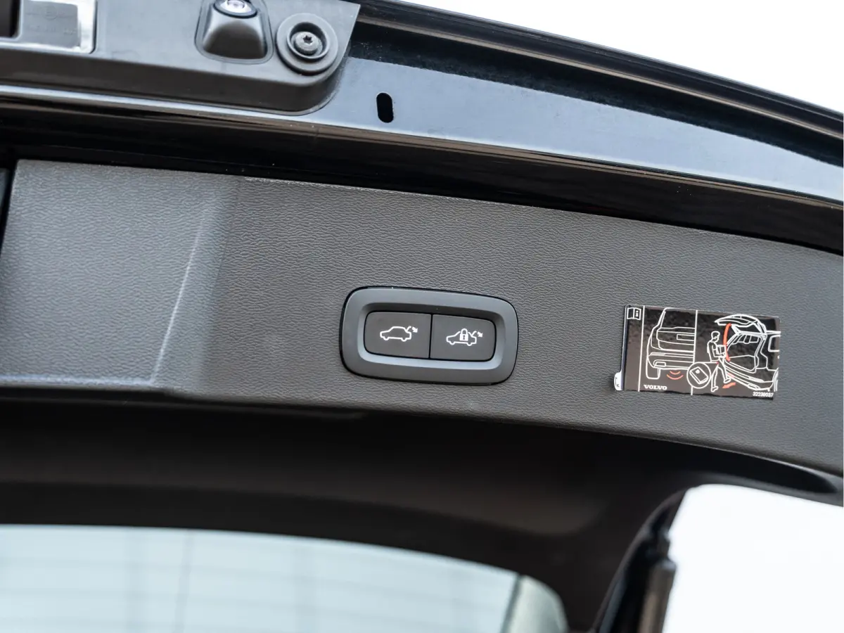 1.5 T3 Inscription | Harman Kardon | Leder | Camera | Carplay
