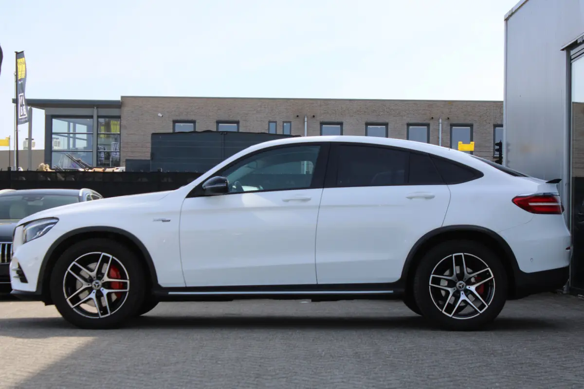 250 AUT9 4MATIC AMG LINE NIGHT PAKKET LEDER TREKHAAK