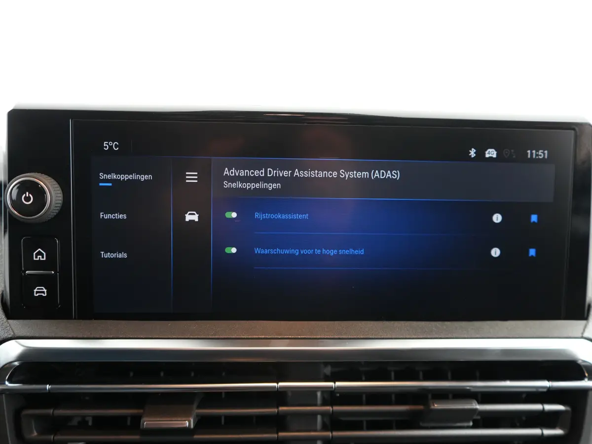 Electric L3 75 kWh STX | Achterspoiler | City pakket | Comfort Pakket