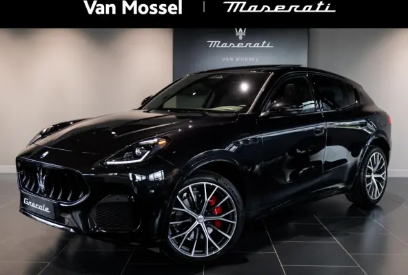 2.0 MHEV Modena 330pk | Travel Package | Climate Package | Tech Package | 21" velgen | Panoramadak | Geluidswerend glas