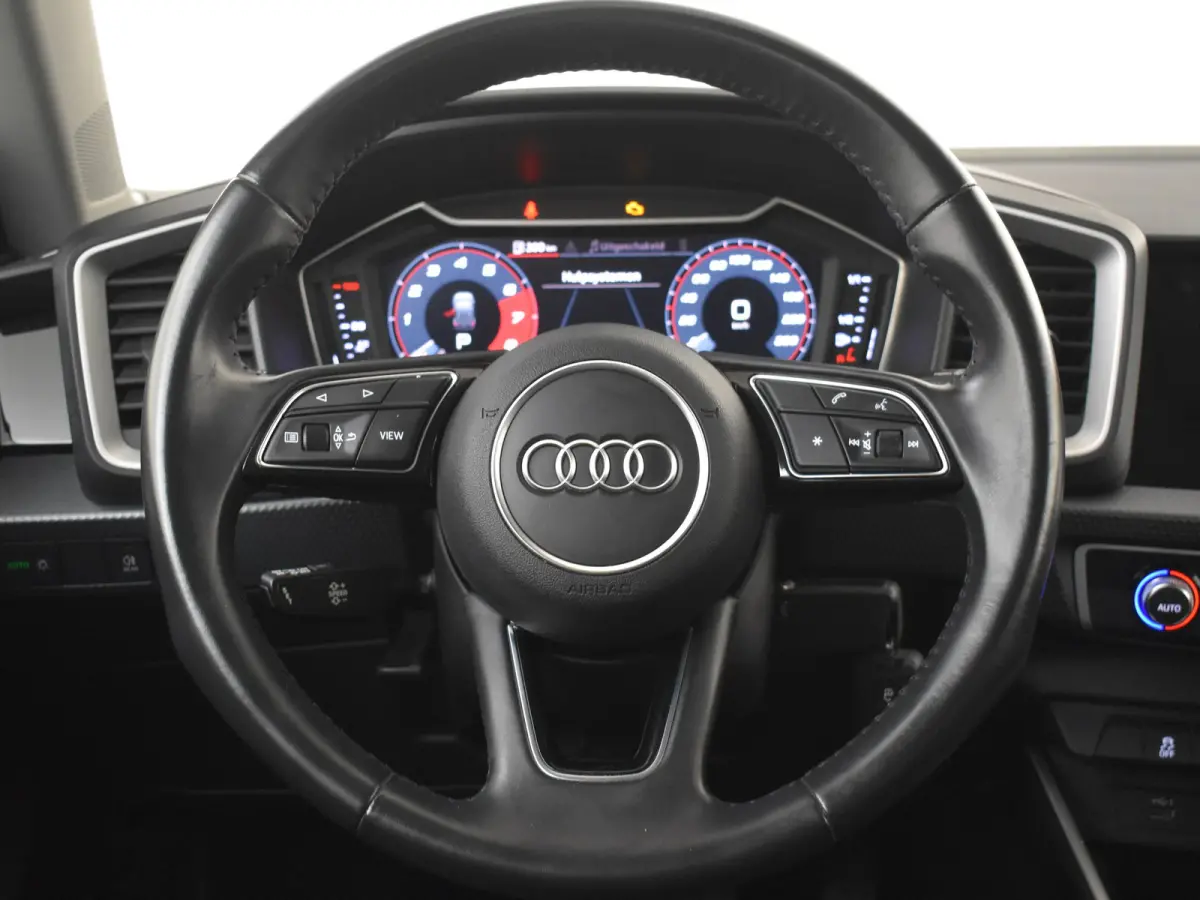 30 TFSI Pro Line 115PK DSG/AUTO | Apple carplay Android auto | Airco automatisch | DAB | 15"LMV l Cruise control |