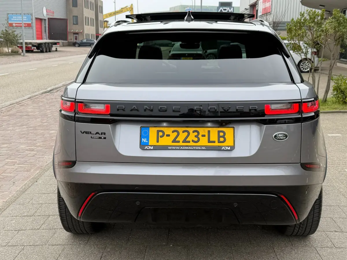 2.0 P250 Turbo AWD SE
