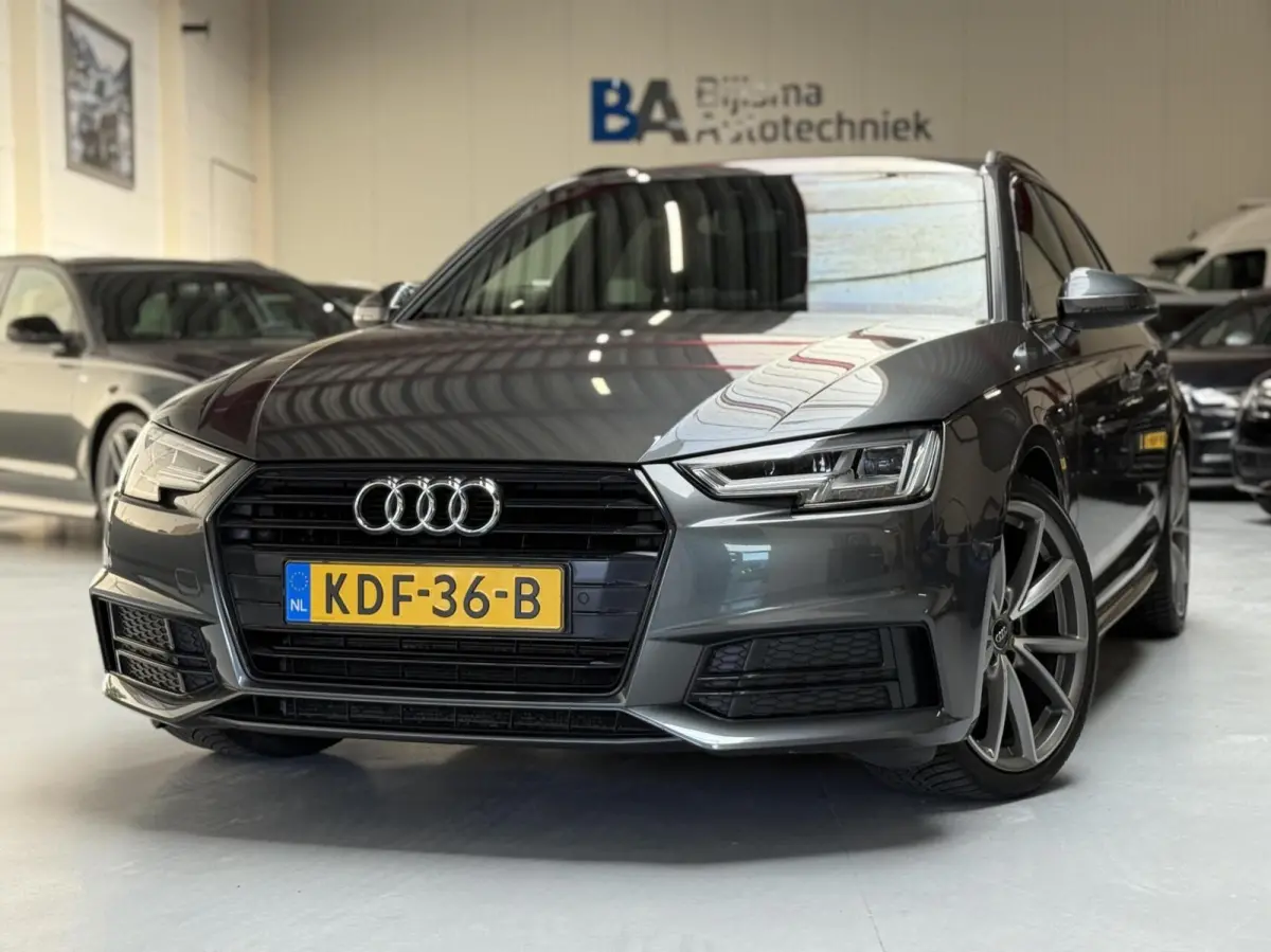 1.4 TFSI | S line | Black optic | 19" | Ambient
