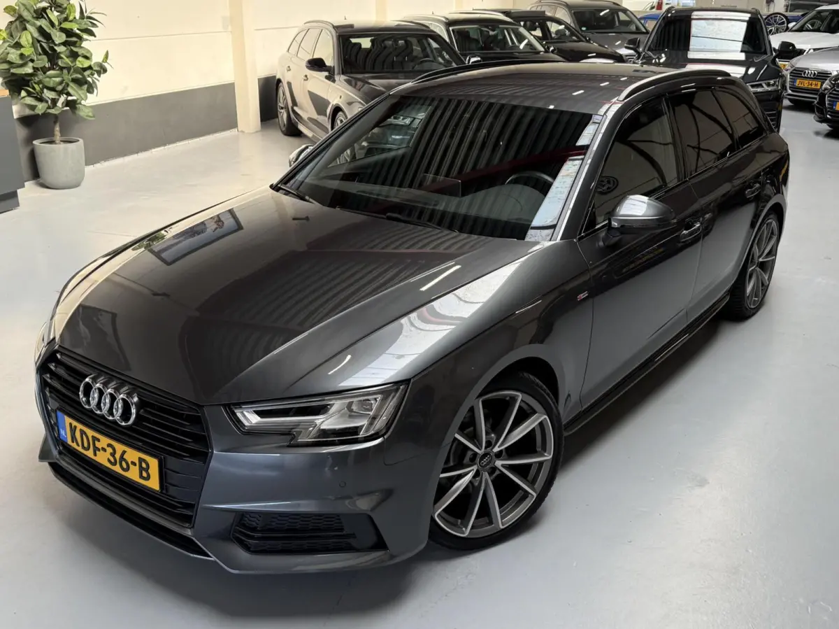 1.4 TFSI | S line | Black optic | 19" | Ambient