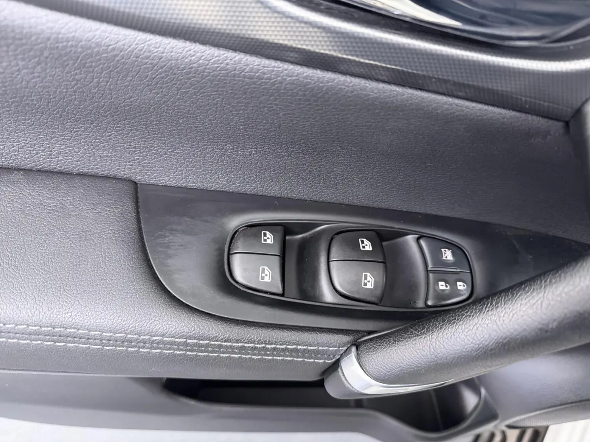 1.3 DIG-T Premium Edition | Panoramadak | Lederen Bekl. | Stoelverw. |
