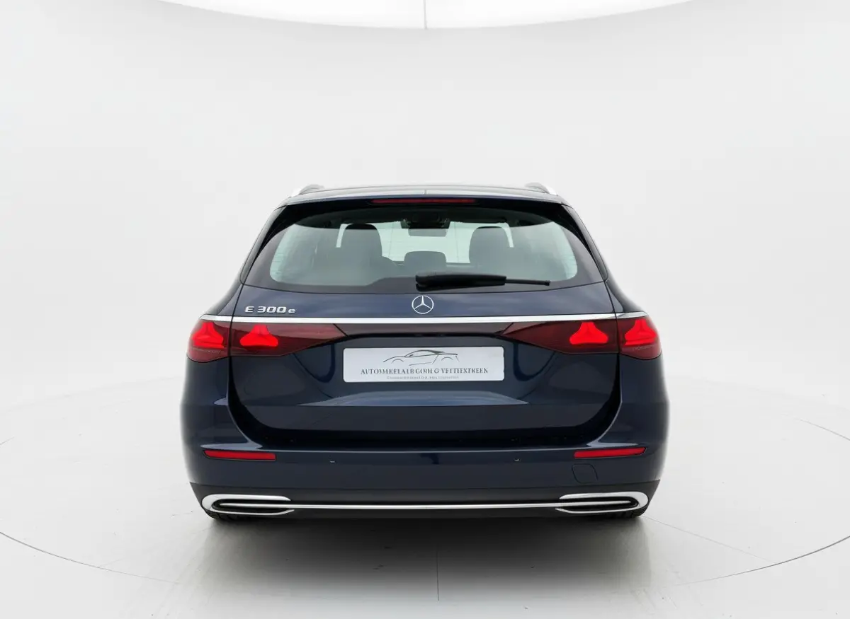 300 e Exclusive Line - Soft-close - Airmatic - Superscreen - VOL