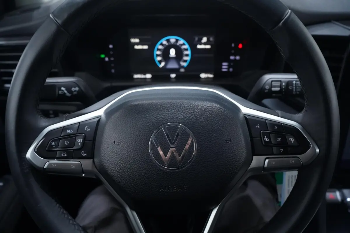 2.0 TDI 205 pk Life Trekhaak 3.200 kg, 2-Zits Apple Carplay, Camera achter, PDC V+A