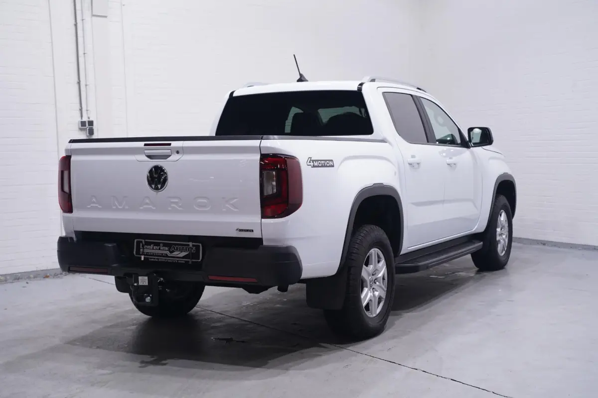 2.0 TDI 205 pk Life Trekhaak 3.200 kg, 2-Zits Apple Carplay, Camera achter, PDC V+A