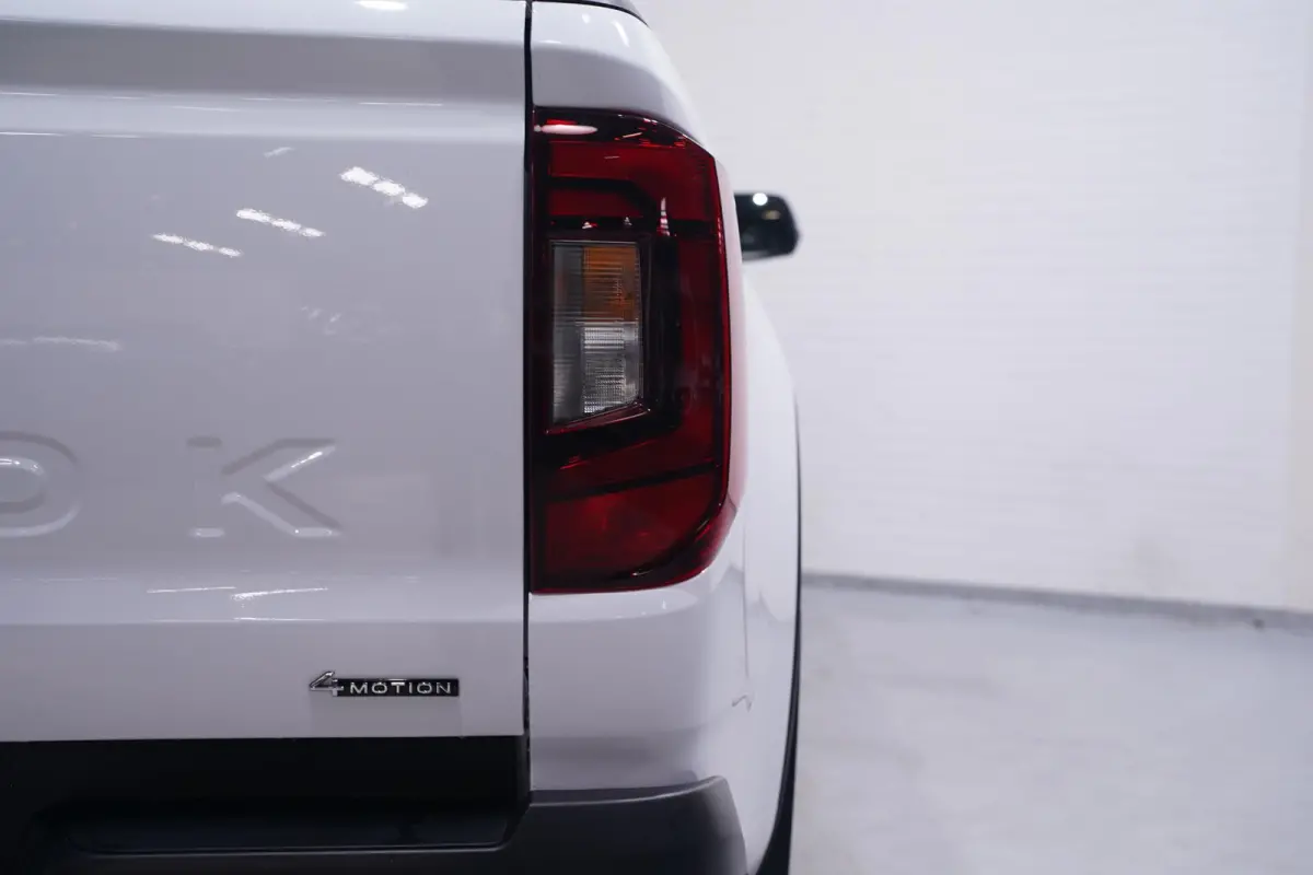 2.0 TDI 205 pk Life Trekhaak 3.200 kg, 2-Zits Apple Carplay, Camera achter, PDC V+A