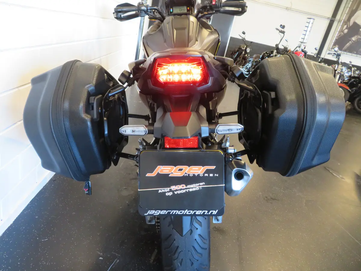 NC750XA NC HISTORIE KOFFERS!