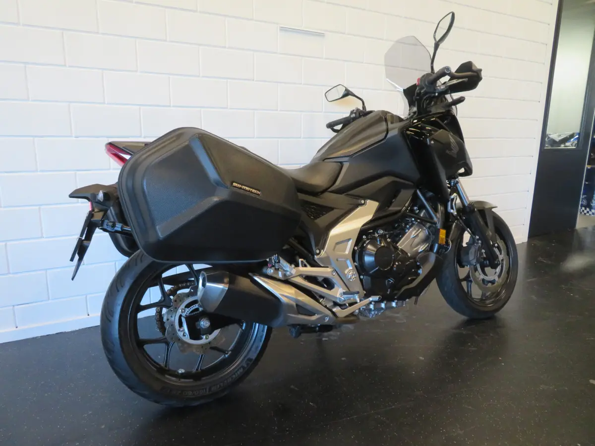NC750XA NC HISTORIE KOFFERS!
