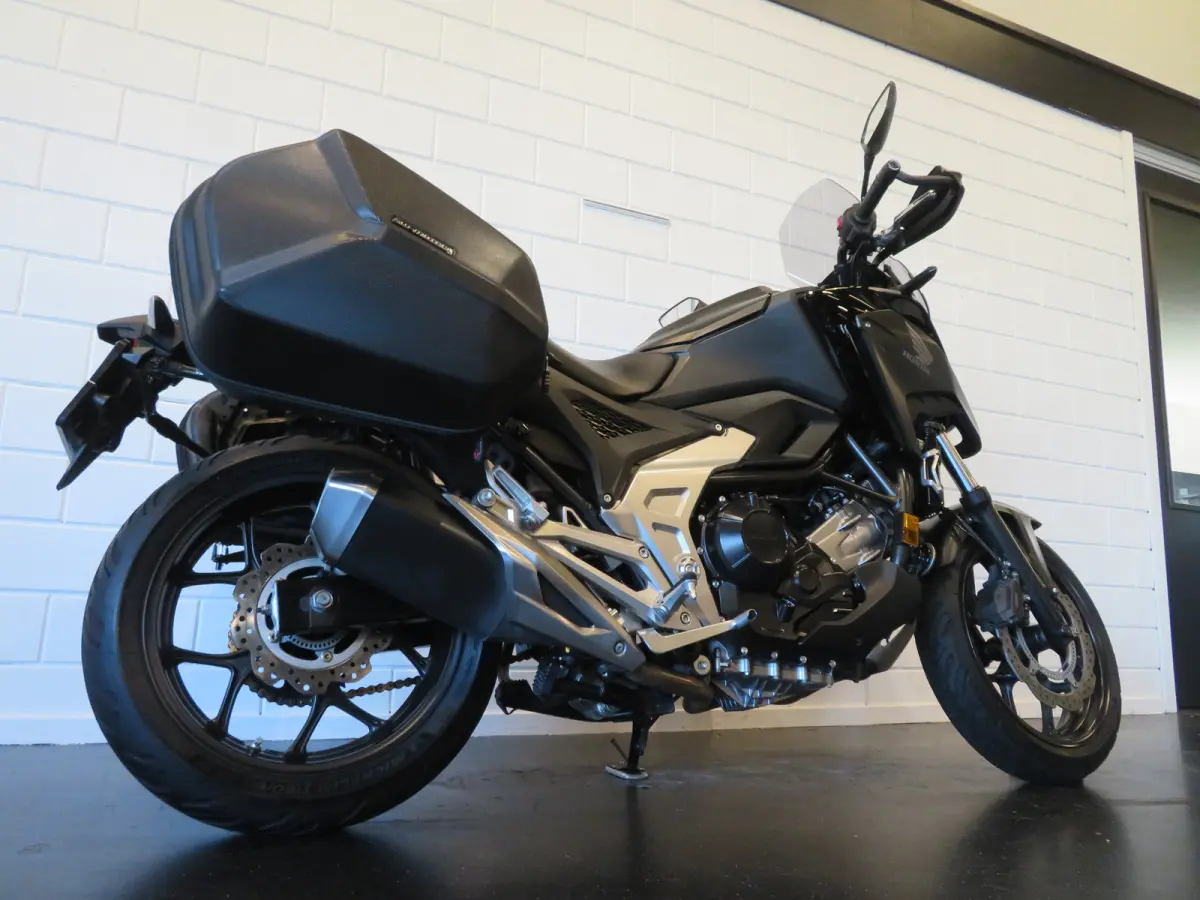 NC750XA NC HISTORIE KOFFERS!