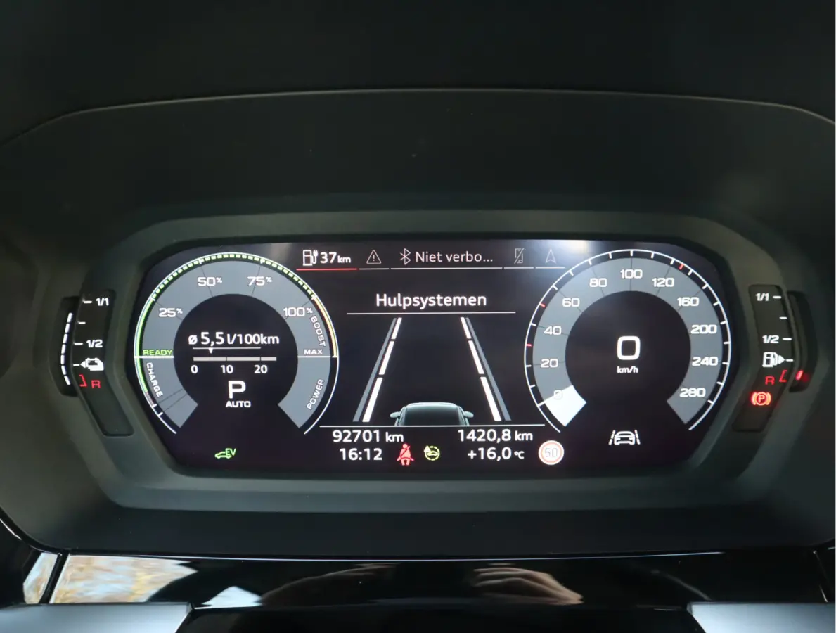 40 TFSI e Business edition Navi / Cruise / Carplay / LED / Btw auto / 204 pk